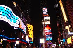 03 New York City Times Square Night - View South To 1 Times Square.jpg
